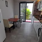 Denize-parka 100 M Calis Mevkii Apartment