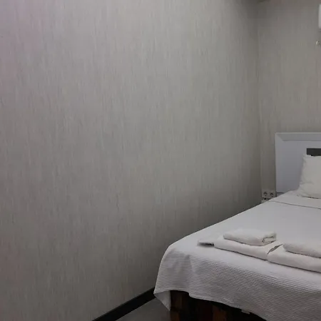 Denize-parka 100 M Calis Mevkii Apartament Fethiye